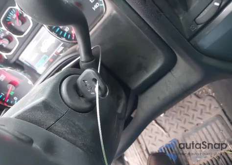 2017 Chevrolet Silverado 1500 1Lt from USA, damaged, VIN 1GCVKRECXHZ253714